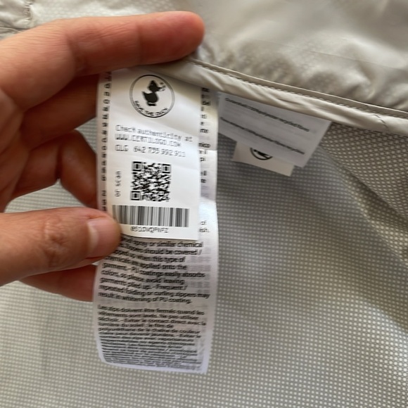 NWT Save the Duck rain jacket or wind breaker - Picture 13 of 13